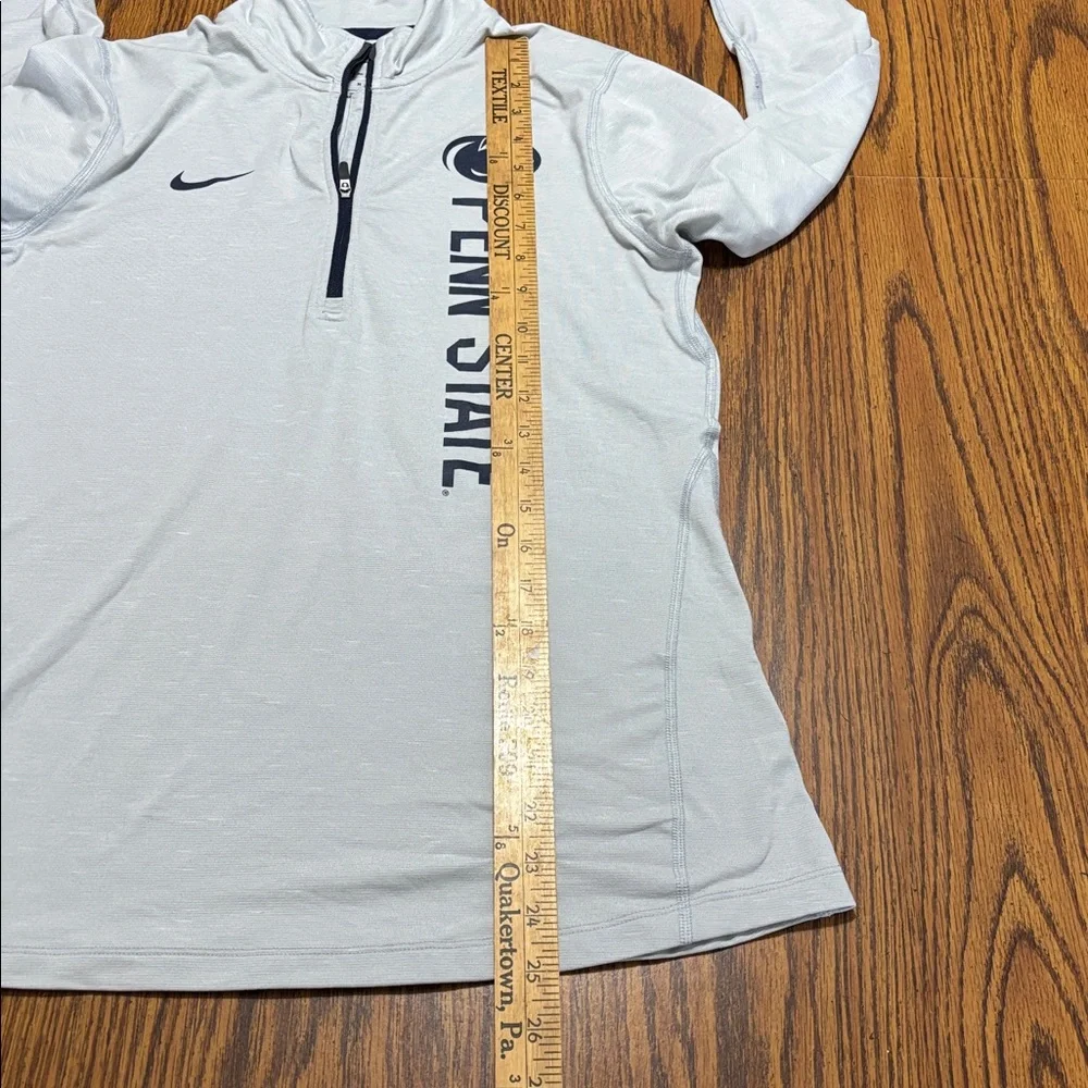 Nike Women’s 1/2 zip running LS